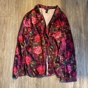 Victoria secret new -missing bottoms